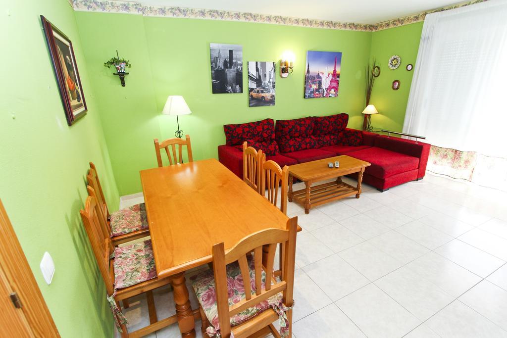 Mar Pineda Planet Costa Dorada Apartment La Pineda Phòng bức ảnh